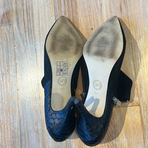 Michael kors booties suede and snake low ankle heel black booties - Picture 6 of 11